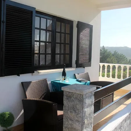 Vivenda Lizandro Casa de Férias *