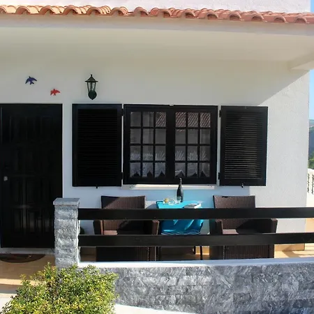 Vivenda Lizandro Casa de Férias